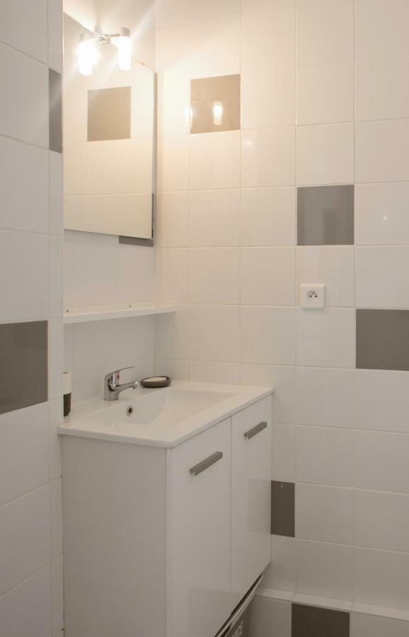 Gregbnb - Filet Suspendu ! - Parking Inclus - Climatise - Wifi -15Min Gare Toulon Exterior foto
